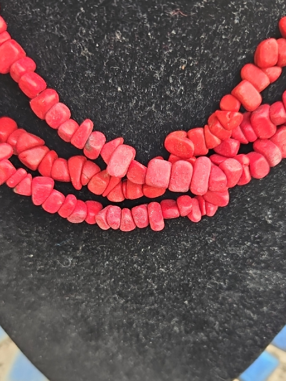 Dyed Coral Chunk Necklace - Picture 3 of 4
